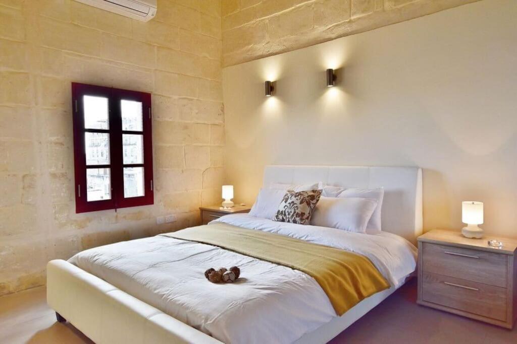 Vallettastay- Lucky Star Penthouse 501 Buitenkant foto