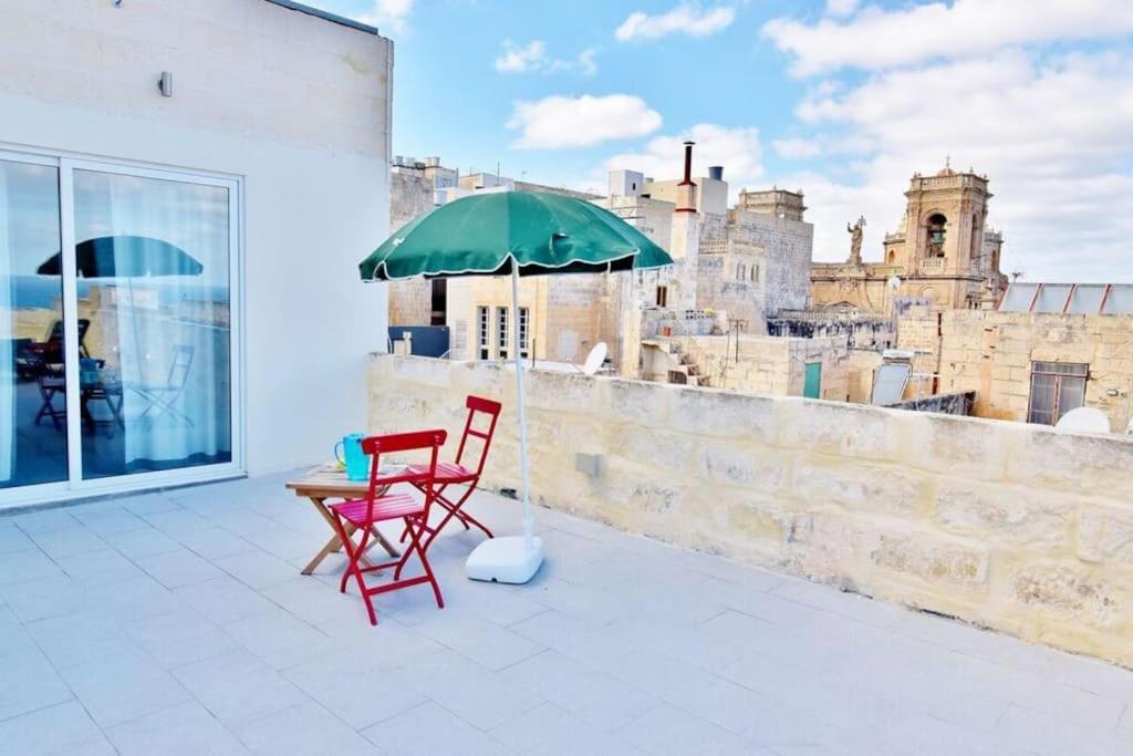 Vallettastay- Lucky Star Penthouse 501 Buitenkant foto